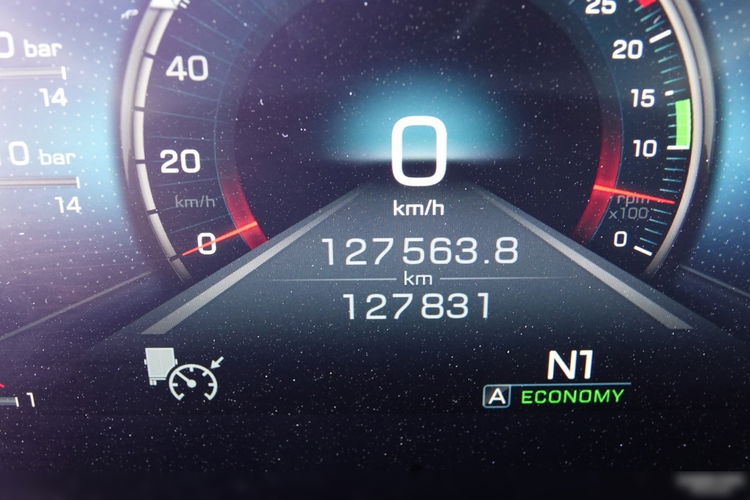 Mercedes ACTROS 2551 / ZESTAW TANDEM PRZEJAZDOWY 120 M3 / GIGA SPACE / 2023 ROK / KLIMA POSTOJOWA / PO KONTRAKCIE SERWISOWYM zdjęcie 60