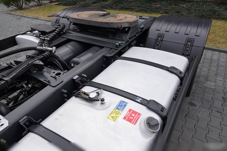 Scania R 450 / RETARDER / NISKA KABINA / HYDRAULIKA / PO KONTRAKCIE SERWISOWYM  zdjęcie 12