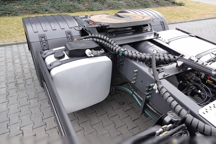 Scania R 450 / RETARDER / NISKA KABINA / HYDRAULIKA / PO KONTRAKCIE SERWISOWYM  zdjęcie 17