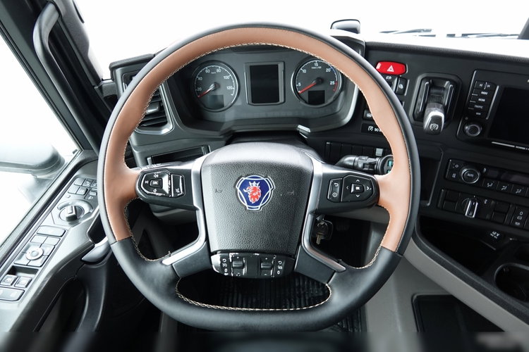 Scania R 450 / RETARDER / NISKA KABINA / HYDRAULIKA / PO KONTRAKCIE SERWISOWYM  zdjęcie 29