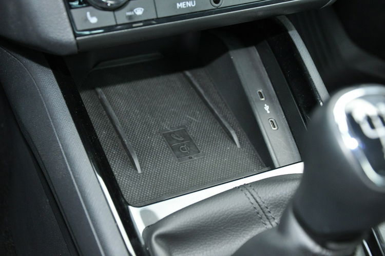 Skoda Kamiq 1.0TSI 110KM 6-G Kamera El.Klapa Podgrz.Fotele Gwar.06/26 SalonPL FV zdjęcie 21