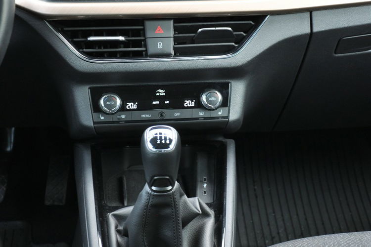 Skoda Kamiq 1.0TSI 110KM 6-G Kamera El.Klapa Podgrz.Fotele Gwar.06/26 SalonPL FV zdjęcie 24