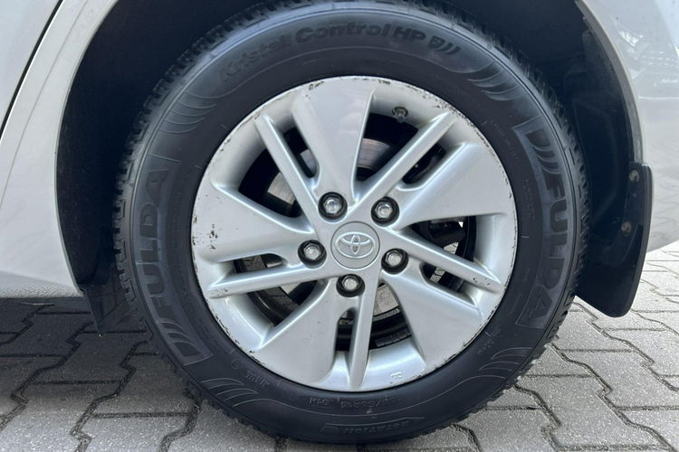 Toyota Auris 1.8 HSD 135KM ACTIVE, salon Polska, gwarancja zdjęcie 30