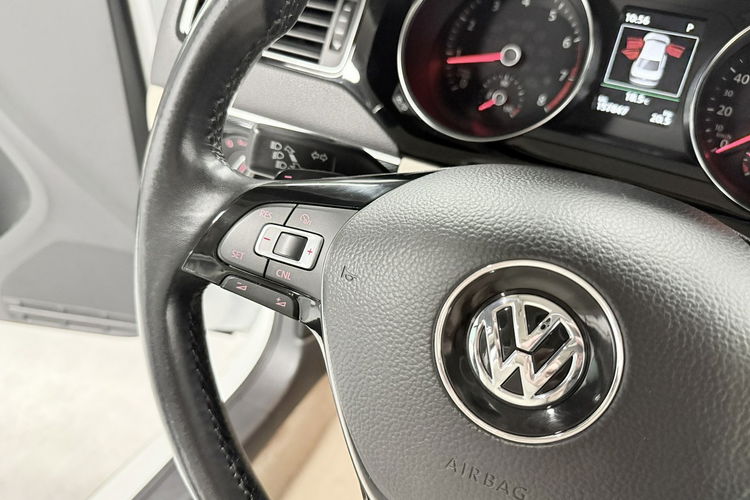 Volkswagen Jetta 1.4 TSI 150KM DSG Navi BiXenon HIGHLINE Klimatronic Kamera Łopatki zdjęcie 22