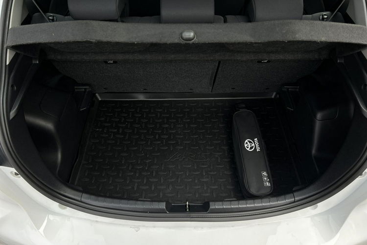 Toyota Yaris 1.5 VVTi 111KM ACTIVE, salon Polska, gwarancja, FV23% zdjęcie 24