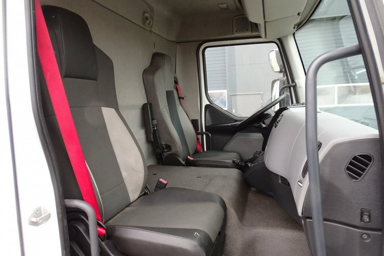 Renault D19 Fabryczny ADR Zabudowa do Przewożenia Butli z Gazem Adr EX/II-EX/III-AT-FL-0X Książka Serwisowa Klima Euro 6 zdjęcie 17