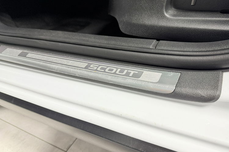Skoda Octavia SCOUT 2.0 TDI 184KM DSG 4x4 AppleCar Bi-Xenon Duża Navi Tempomat Black zdjęcie 13