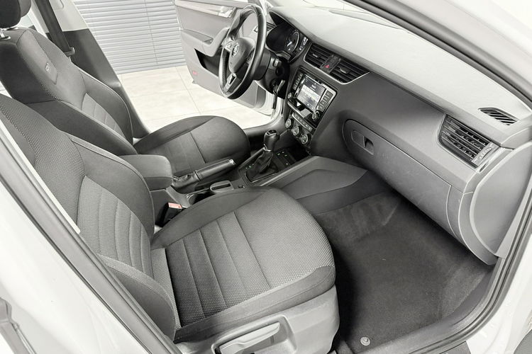 Skoda Octavia SCOUT 2.0 TDI 184KM DSG 4x4 AppleCar Bi-Xenon Duża Navi Tempomat Black zdjęcie 28