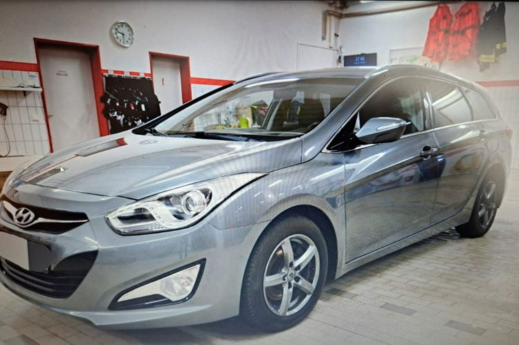 Hyundai i40 Bardzo zadbana - oryginalny przebieg zdjęcie 1