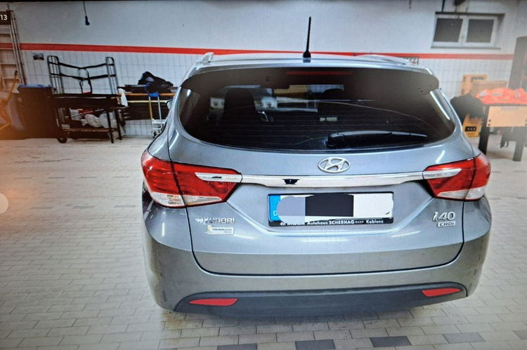 Hyundai i40 Bardzo zadbana - oryginalny przebieg zdjęcie 3