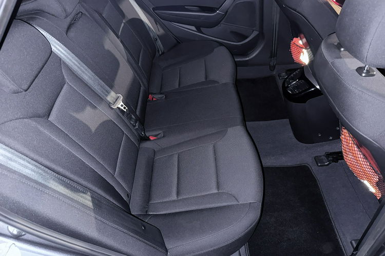 Hyundai i40 Bardzo zadbana - oryginalny przebieg zdjęcie 6