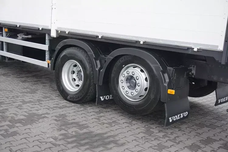 Volvo FH / 460 / E 6 / 6 X 2 / SKRZYNIOWY + HDS / PALFINGER PK 18001 L / CHWYTAK zdjęcie 23