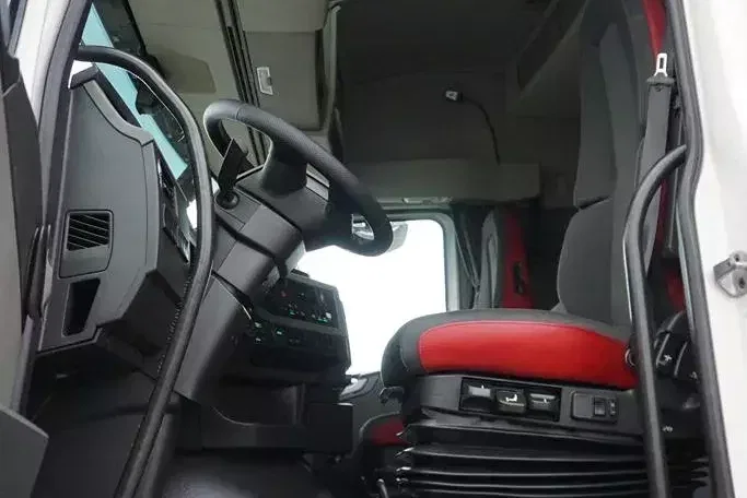 Volvo FH / 460 / E 6 / 6 X 2 / SKRZYNIOWY + HDS / PALFINGER PK 18001 L / CHWYTAK zdjęcie 7