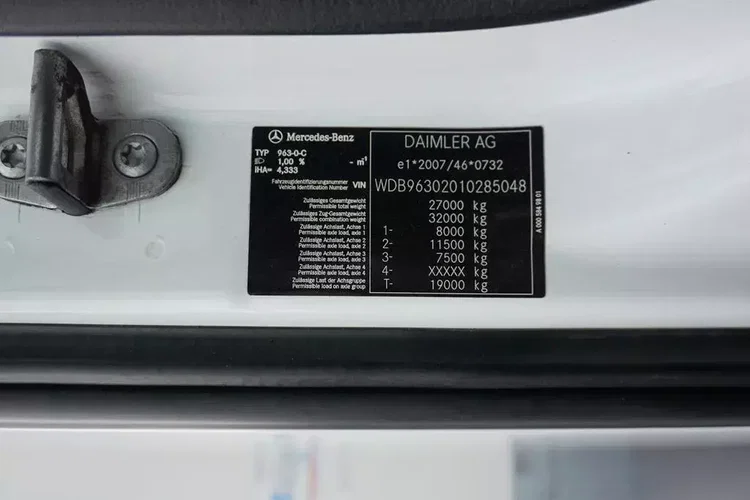 Mercedes / ANTOS / 2535 / EURO 6 / CHŁODNIA + WINDA / 23 PALETY / OŚ SKRĘTNA zdjęcie 10