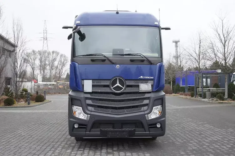 Mercedes Actros 2545 / 2021 / Chłodnia Hagemann Multitemperatura zdjęcie 8