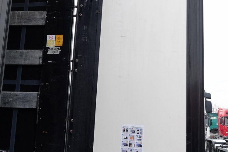 Wielton / FIRANKA / MEGA / LOWDECK / OŚ PODNOSZONA / 2016 ROK / DACH PODNOSZONY zdjęcie 14