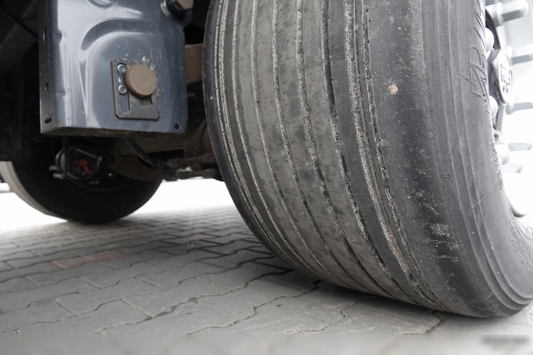 Wielton / FIRANKA / MEGA / LOWDECK / OŚ PODNOSZONA / 2016 ROK / DACH PODNOSZONY zdjęcie 23