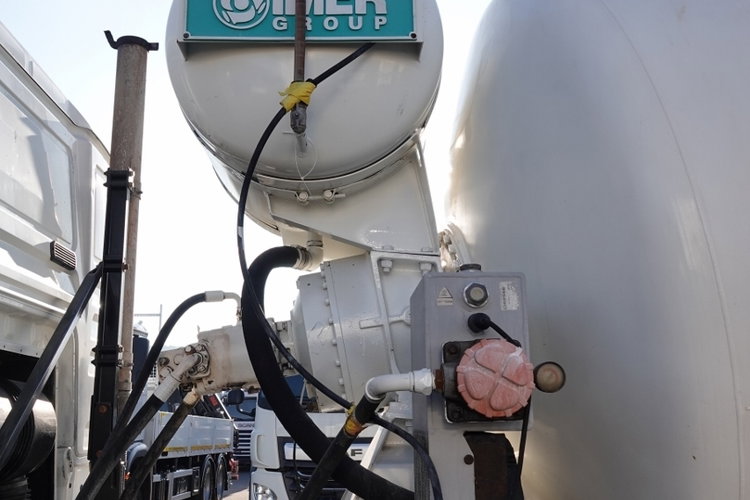 MAN TGS 32.400 / 8X4 / BETONOMIESZARKA / GRUSZKA 9M3 / EURO 5 zdjęcie 20