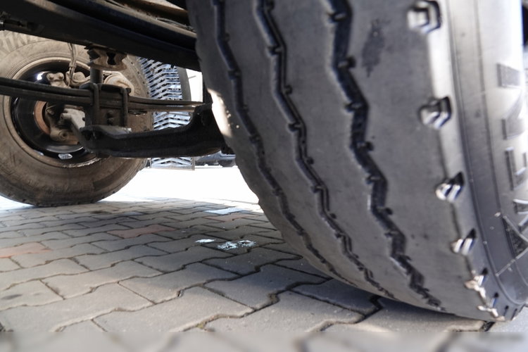 MAN TGS 32.400 / 8X4 / BETONOMIESZARKA / GRUSZKA 9M3 / EURO 5 zdjęcie 23