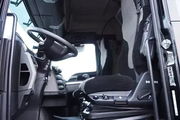 MAN TGX / 18.360 / ACC / E 6 / ZESTAW PRZEJAZDOWY 120 M3 / ŁAD. 15 150 KG zdjęcie 7