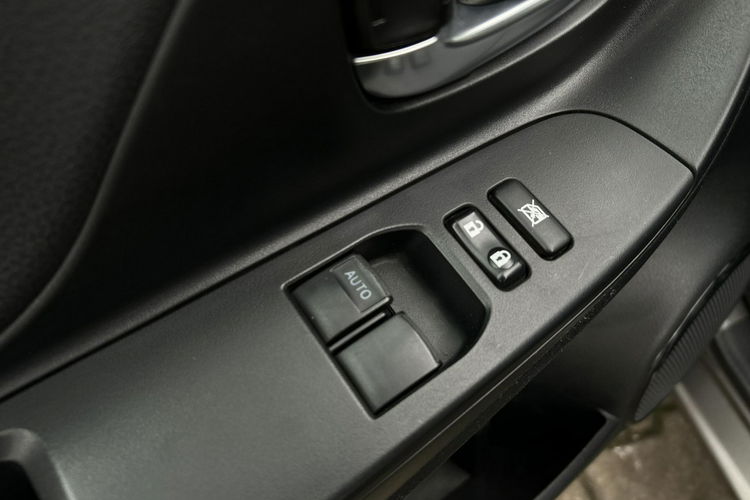 Toyota Yaris 1.5 VVTi 111KM PREMIUM CITY STYLE, salon Polska, gwarancja zdjęcie 21