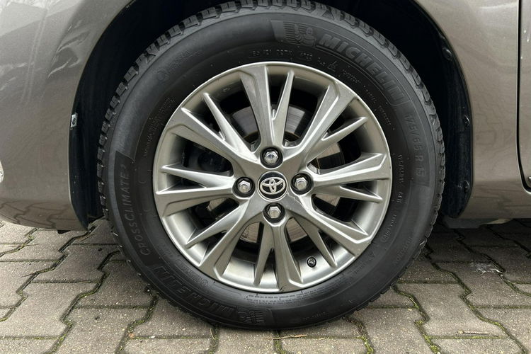 Toyota Yaris 1.5 VVTi 111KM PREMIUM CITY STYLE, salon Polska, gwarancja zdjęcie 31