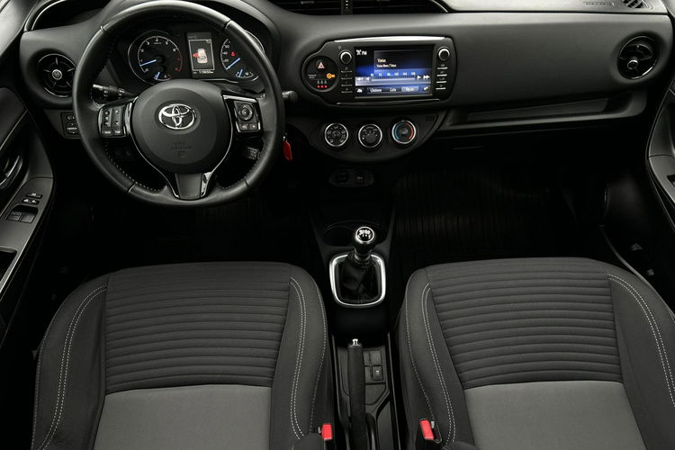 Toyota Yaris 1.5 VVTi 111KM PREMIUM CITY STYLE, salon Polska, gwarancja zdjęcie 9