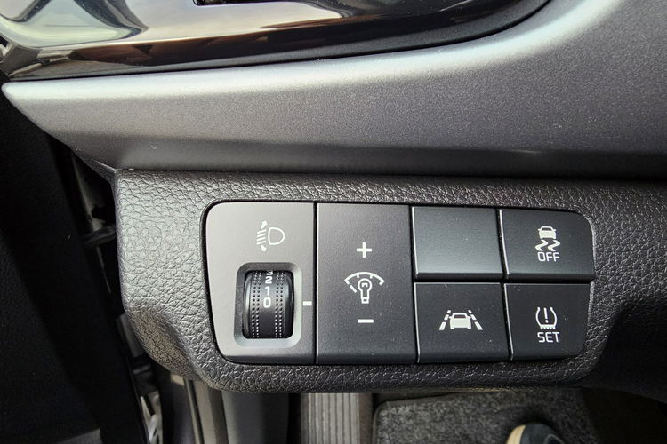 Kia Rio nawigacja, kamera, grzane fotele, grzana kierownica, telefon zdjęcie 22