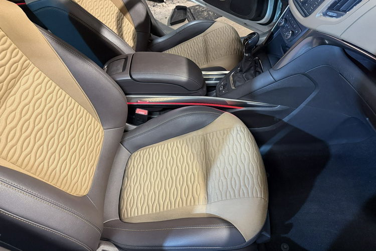 Opel Zafira NAVi Panorama Bezwypadkowa Zadbana i Serwisowana zdjęcie 3