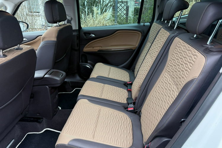 Opel Zafira NAVi Panorama Bezwypadkowa Zadbana i Serwisowana zdjęcie 5