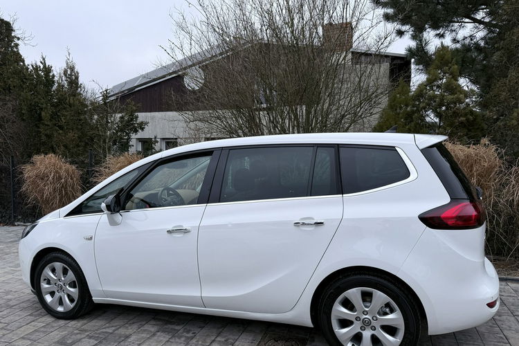 Opel Zafira NAVi Panorama Bezwypadkowa Zadbana i Serwisowana zdjęcie 9