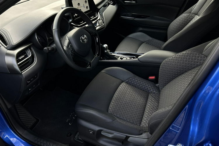 Toyota C-HR 2.0 HSD 184KM STYLE, salon Polska, gwarancja zdjęcie 24