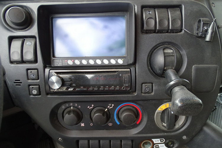 DAF CF 75.250 Laweta Pomoc Drogowa Specjalny Sprowadzony Klima , Blokada Mostu , Przebieg Udokumentowany , zdjęcie 9