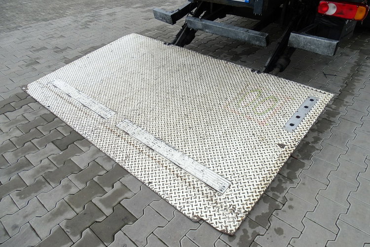 Renault MIDLUM 180 DXI Kontener Sprowadzony Przebieg Tylko 219 tys km , Przebieg Udokumentowany zdjęcie 19