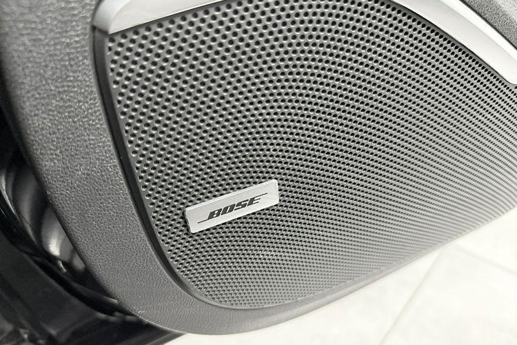 Renault Scenic 1.7 DCi 150KM INITIALE PARIS Navi Skóry FullLed HandsFree HeadUp Lift zdjęcie 27