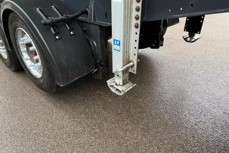 Schwarzmuller Wywrotka zdjęcie 13