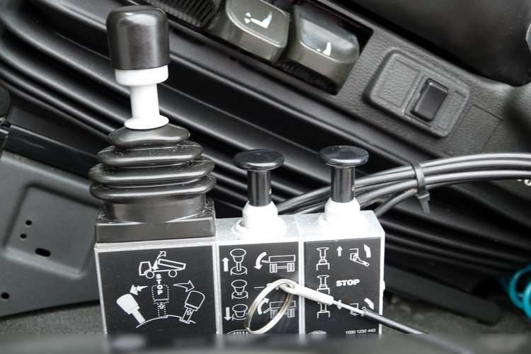 Volvo FMX 460 / 8X4 / WYWROTKA / HYDROBURTA / MEILLER KIPPER / BODRMATIC / EURO 6 zdjęcie 44