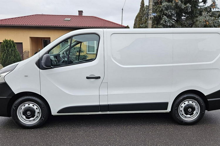 Nissan NV300 Trafic Vivaro Pack klim + navi zabudowa zdjęcie 10