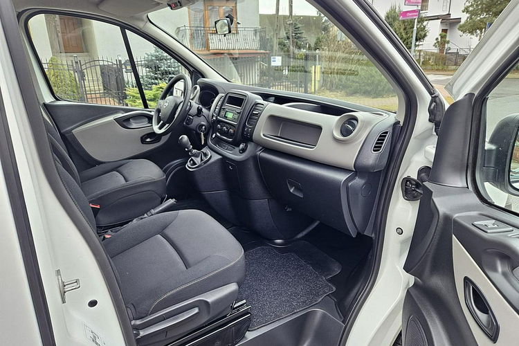 Nissan NV300 Trafic Vivaro Pack klim + navi zabudowa zdjęcie 6