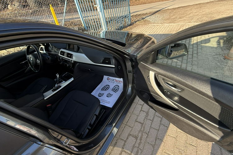 BMW 318 318d 150KM navi el.klapa Automat, zadbana przebieg 175tys 1 rok .gwara zdjęcie 21