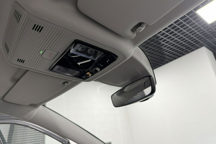 Volkswagen Golf 1.5 TSI 130KM Style Navi Virtual FullLed Klimatronic F-VAT 23% PL SALO zdjęcie 27