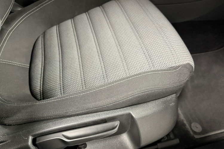 Volkswagen CC 2.0 TSI 210KM Navi BiXenon HIGHLINE Klimatronic Kamera Łopatki zdjęcie 14