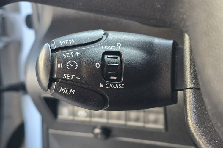 Toyota Proace City Verso 1.5 D-4D Business / Salon PL I-właściciel / Serwisowana w ASO zdjęcie 10