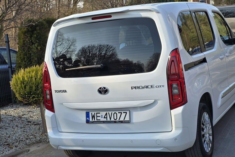 Toyota Proace City Verso 1.5 D-4D Business / Salon PL I-właściciel / Serwisowana w ASO zdjęcie 22