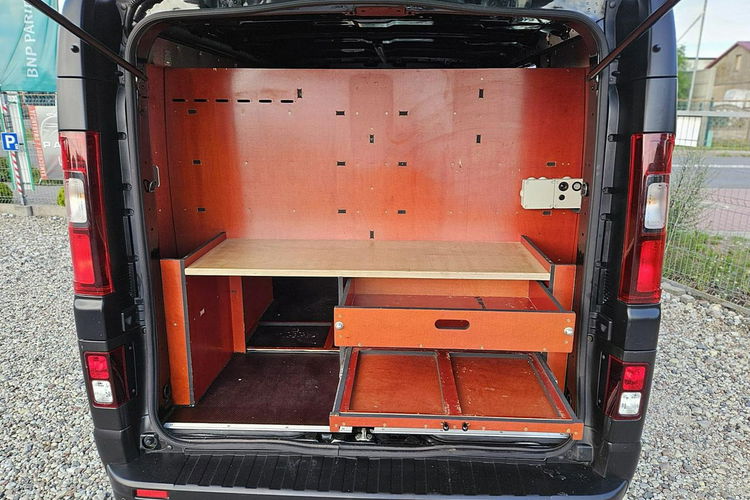Nissan NV300 Trafic Vivaro Pack klim + navi zabudowa zdjęcie 5