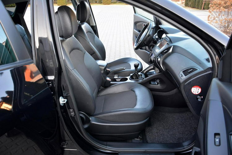 Hyundai ix35 Lift Premium Ledy Skóry Navi Kamera Webasto Alu18 zdjęcie 21