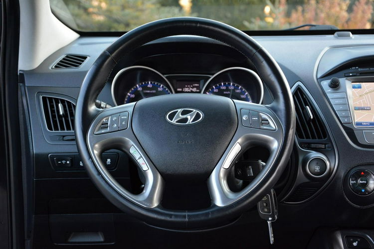 Hyundai ix35 Lift Premium Ledy Skóry Navi Kamera Webasto Alu18 zdjęcie 28