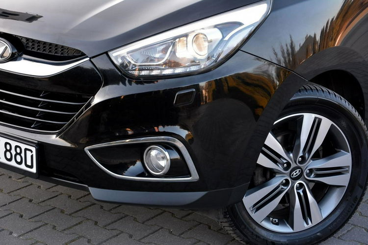 Hyundai ix35 Lift Premium Ledy Skóry Navi Kamera Webasto Alu18 zdjęcie 8