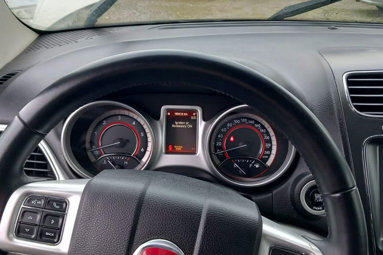 Fiat Freemont 2.0 170KM AWD 7 osobowy pełny serwis zdjęcie 3