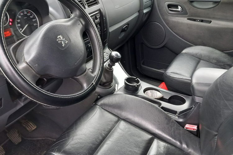 Peugeot Expert 2.0 163KM 5 osobowy Tepee zdjęcie 3